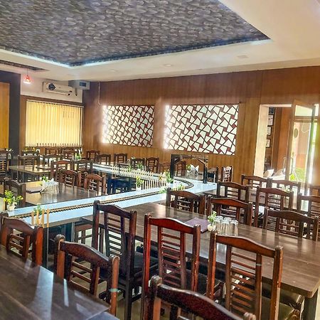 Narayans Leela Inn Udaipur Esterno foto