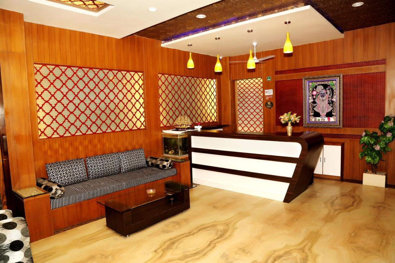 Narayans Leela Inn Udaipur Esterno foto