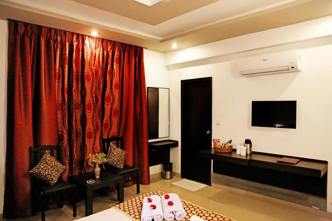 Narayans Leela Inn Udaipur Esterno foto