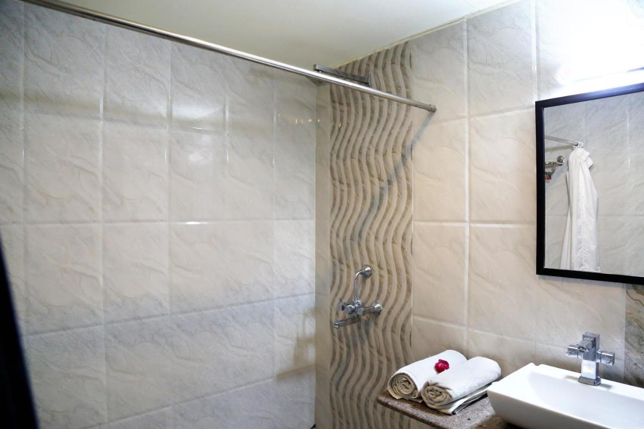 Narayans Leela Inn Udaipur Esterno foto